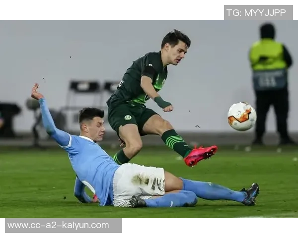 李弘权三分球精准发威全能表现助力球队取得胜利